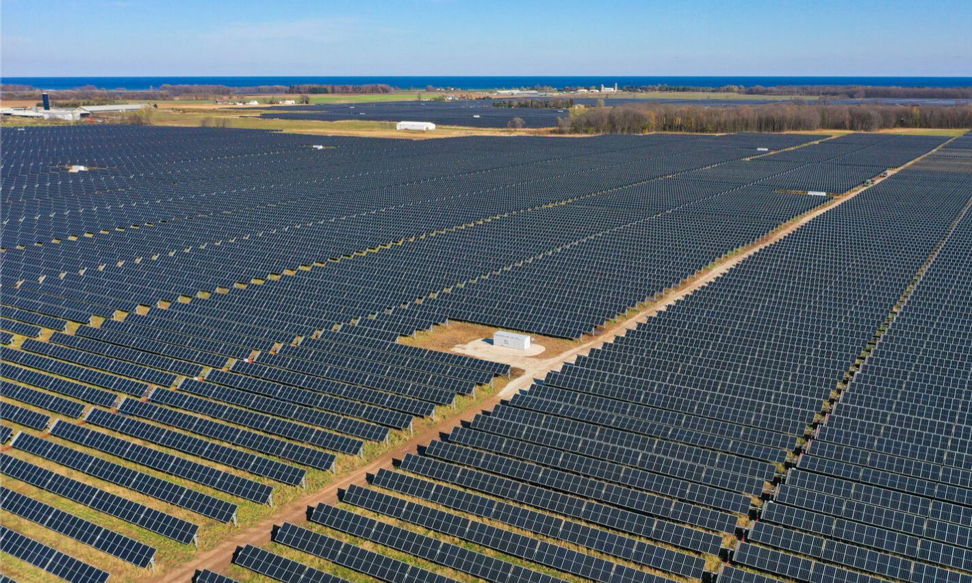 celebrating-wisconsin-s-1st-large-scale-solar-project-built